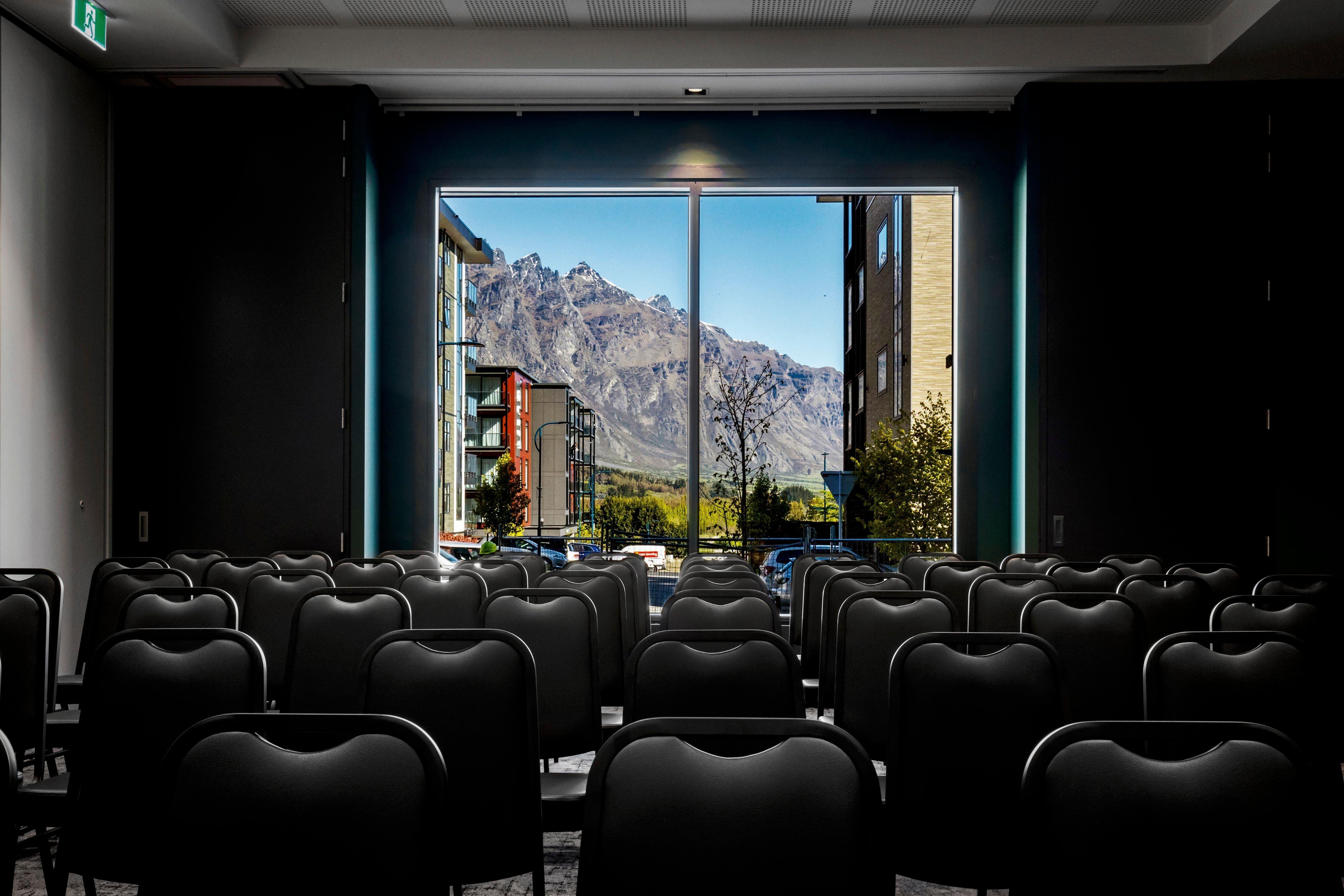 Holiday Inn Queenstown Remarkables Park المظهر الخارجي الصورة